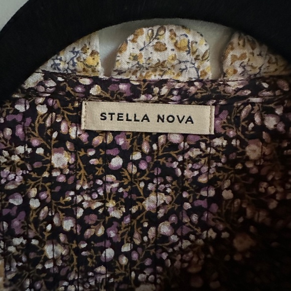 STELLA NOVA Loan Dress in Flower Bud Dark Purple Atterley In Brown - Picture 5 of 10
